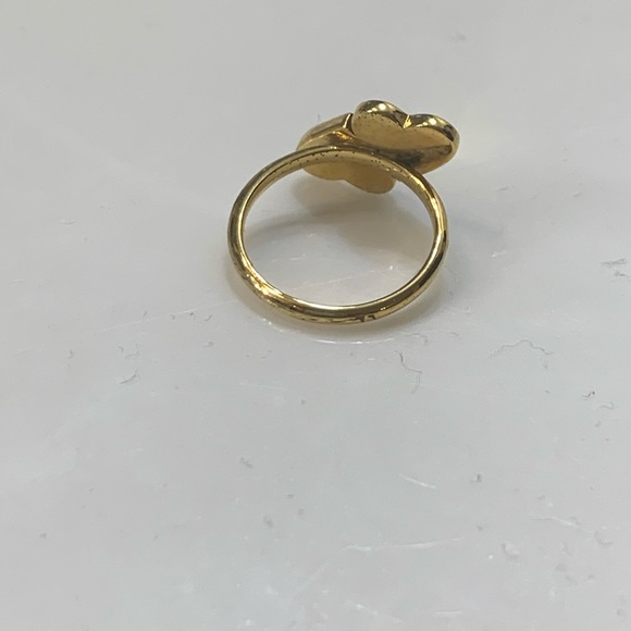 ✨2X HP✨ 🌻 2/$10 Ann Taylor crystal double hearts gold ring size 7 - Picture 4 of 4